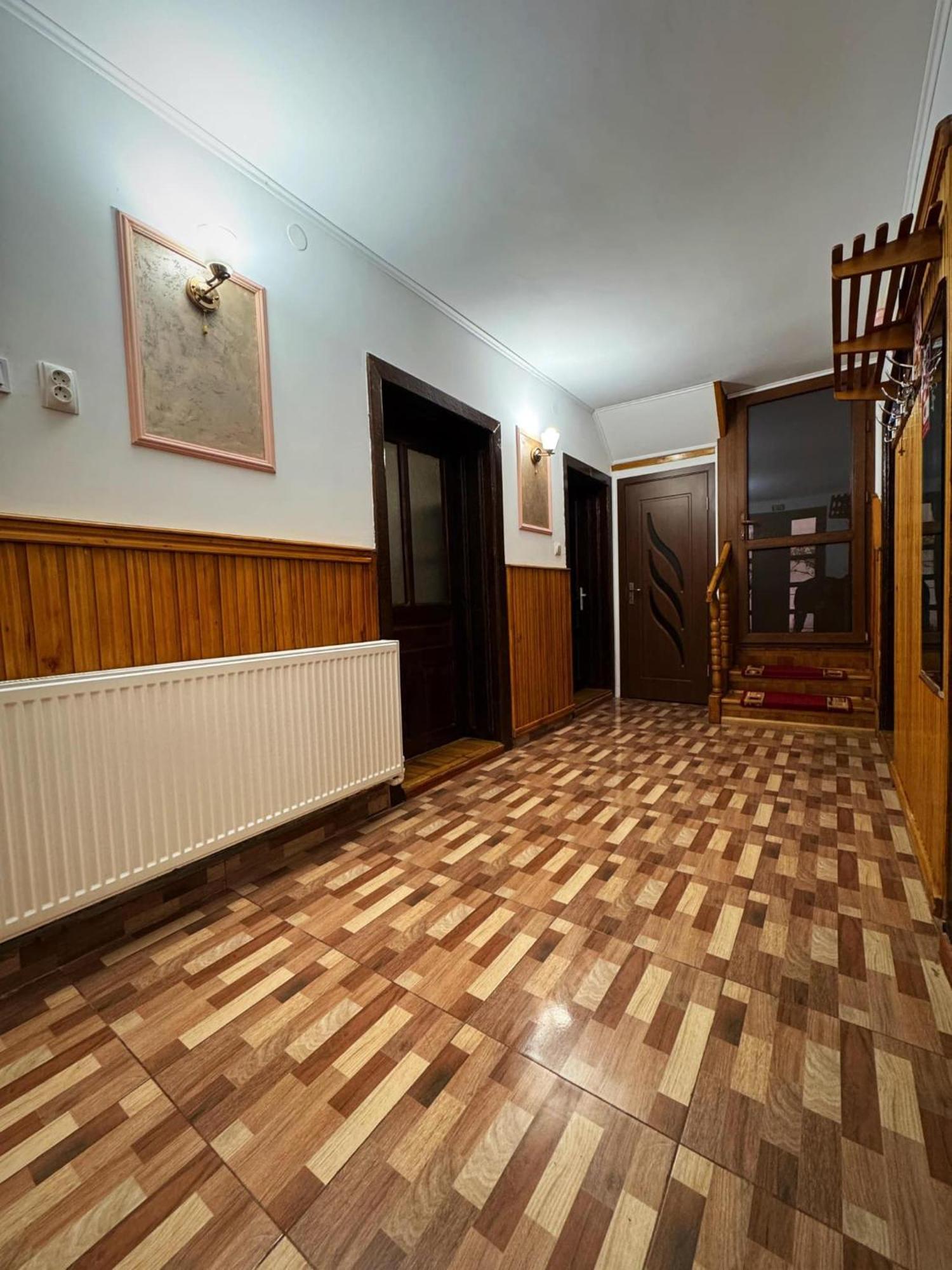 Hotel Casa Mary Haţeg Exteriér fotografie