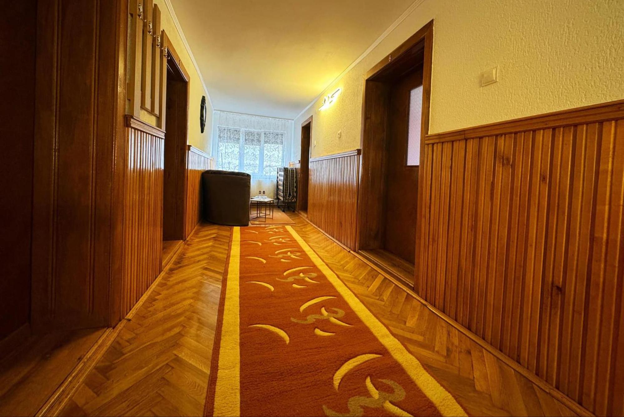 Hotel Casa Mary Haţeg Exteriér fotografie
